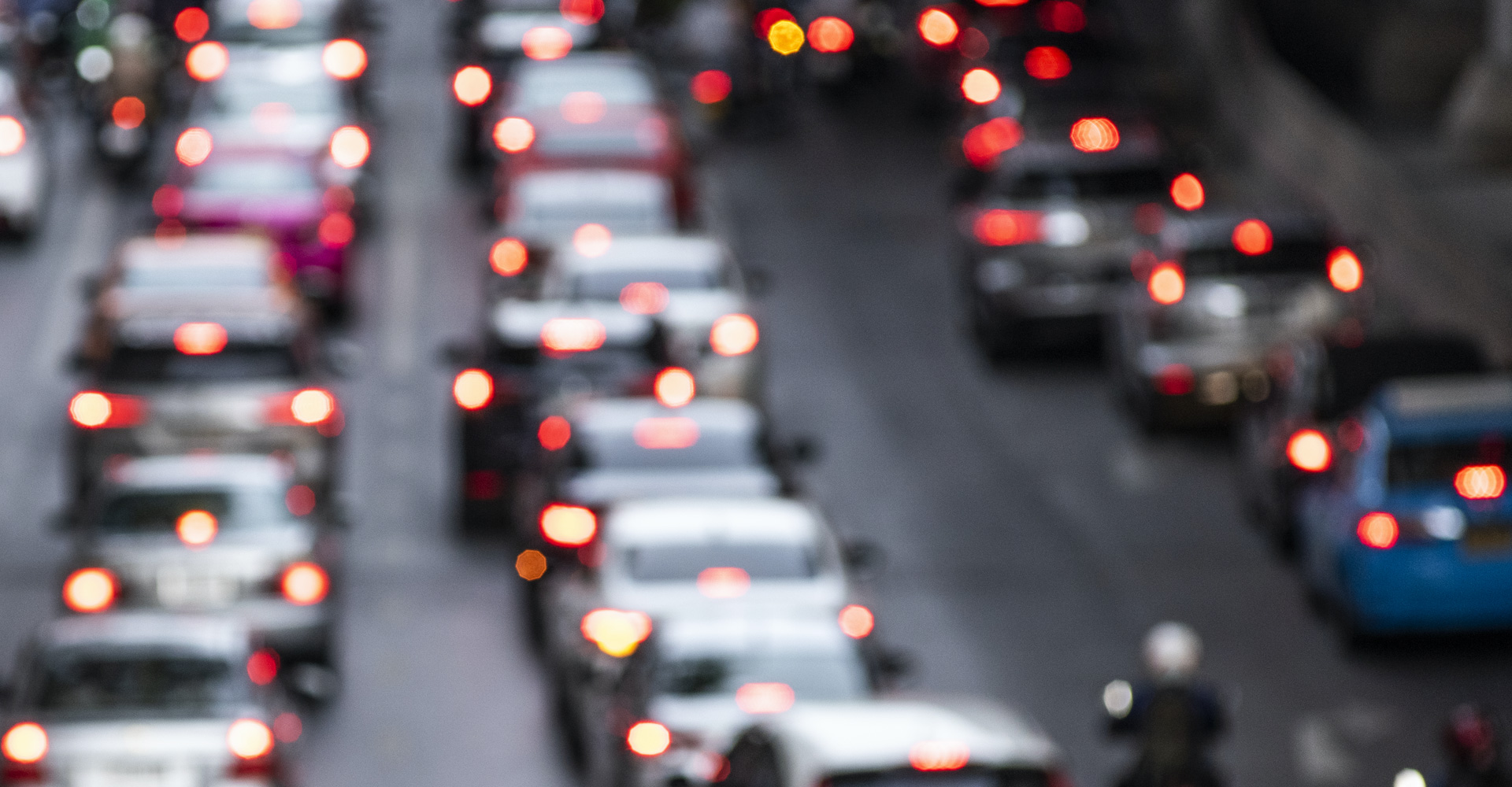 Trafico vehicular oficinas por demanda en Santiago Centro